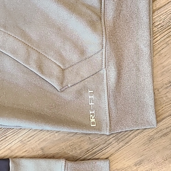 Jordan Boy's Core Performance Therma Pullover - Picture 5 of 9